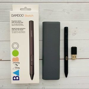 Wacom Bamboo Sketch Stylus for iPhone and iPad.  Precision Stylus With Case.